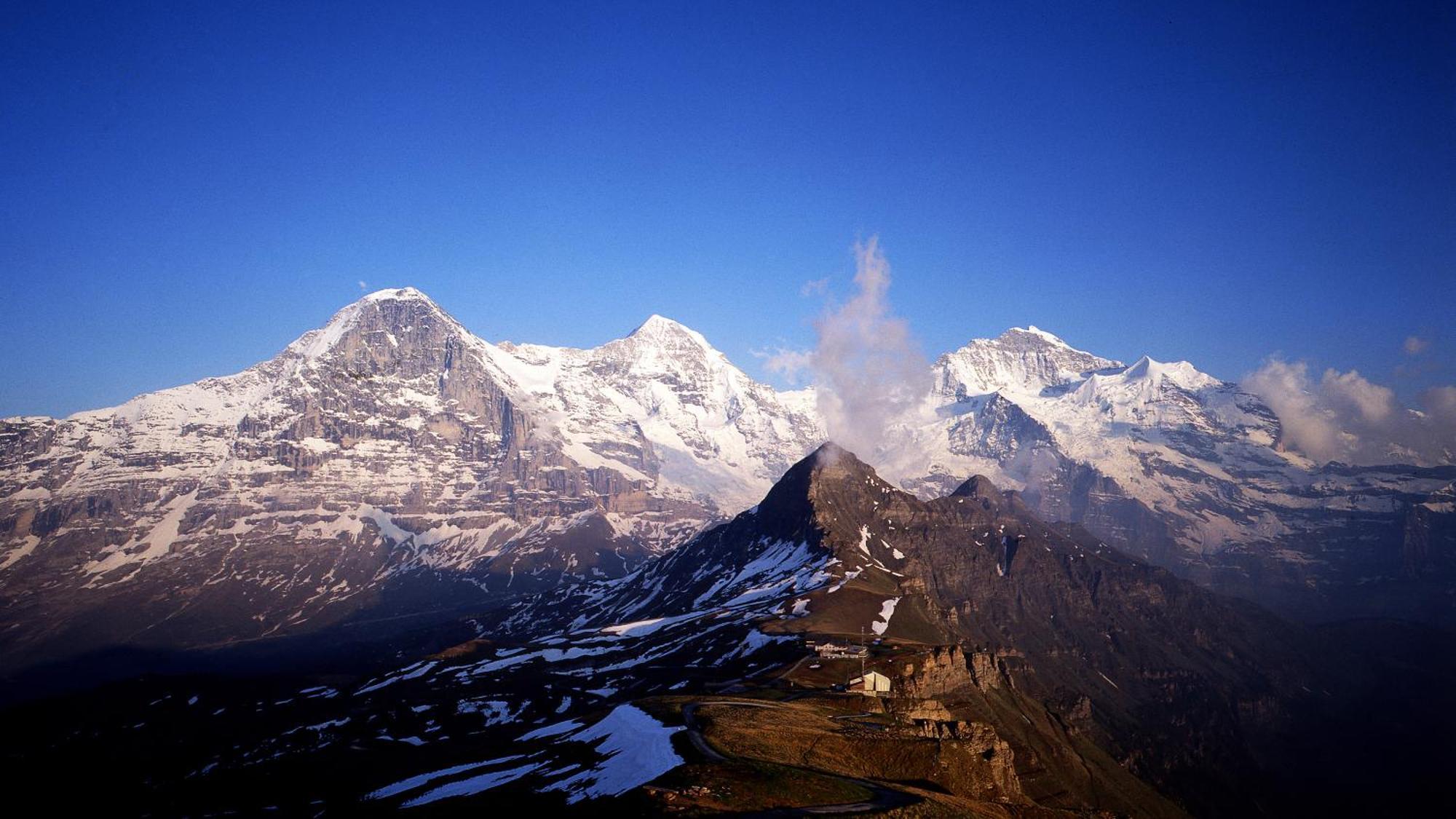 Hotel Schoenegg Wengen Bagian luar foto