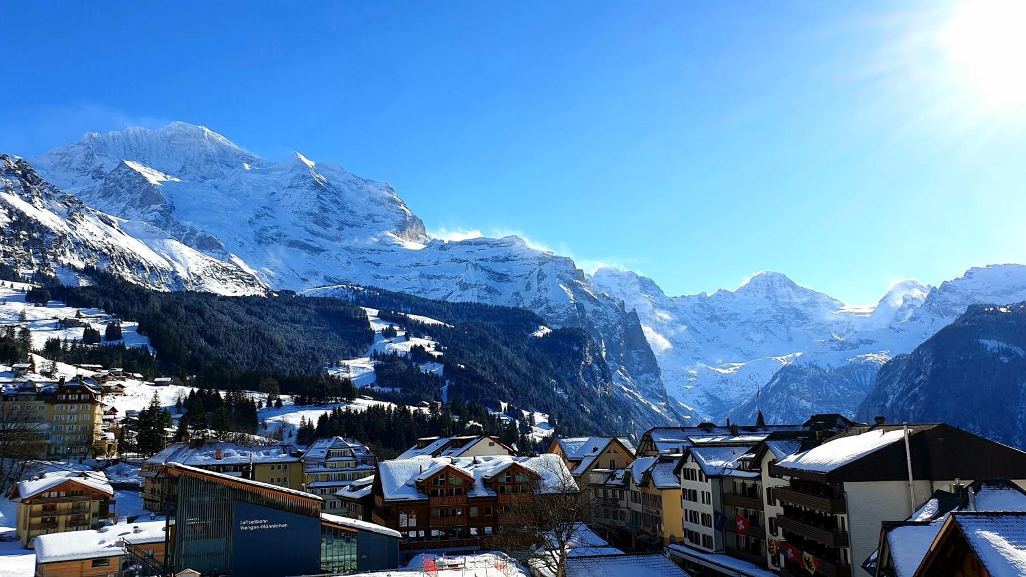Hotel Schoenegg Wengen Bagian luar foto